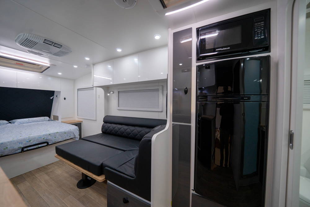 Dometic 224L Compressor Fridge